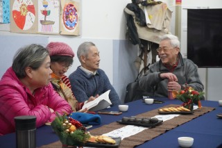 那些想给自己写回忆录的老人们