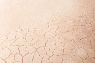 冬天几天洗一次澡最好？这几类人懒一点更健康