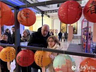 网连世界：在欧洲，中国文化融入当地民众生活