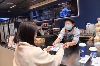 瑞幸香港连开5店，能否复制内地的成功？