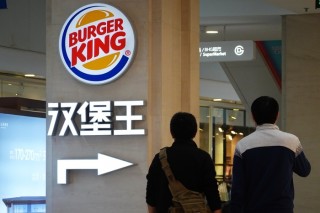 中国市场增速下滑、库存上升，即将退市的斯凯奇下一步去向何方？