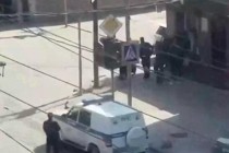 俄罗斯达吉斯坦共和国首府发生枪击事件，三名警察死亡