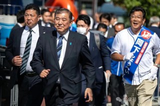 牛弹琴：中日，上演了一场年终大戏