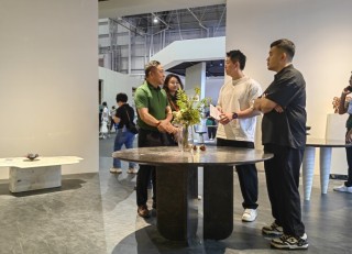 出海、下沉、强调原创，珠三角家具企业想破解订单承压难题