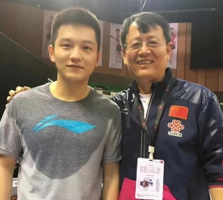 回应争议？70岁前国乒名帅更新动态，吴敬平：品行干净，好运自来