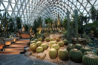 Bottega Veneta 2024冬季系列来源沙漠灵感，MUJI无印良品微型展中国味满满｜是日美好事物