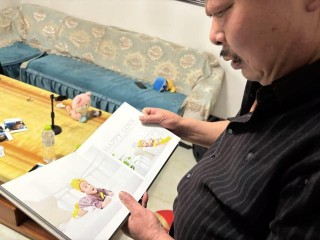 5岁男童被生母及其男友殴打去世，生父：想念孩子，后悔没有争抚养权