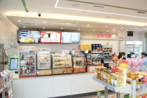 便利店赛道杀出一匹黑马“左邻右舍”