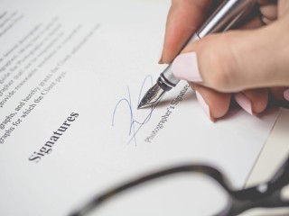 如何准确查询医保卡的相关内容？这些医保卡内容有哪些实际用途？