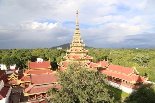 近千座寺院、佛塔在强震中受损，“多灾多难”的缅甸文化场所何去何从