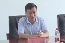 官员组建“七兄弟吃喝圈”，长期接受“保姆式”服务