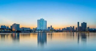 被抛弃的五星级酒店
