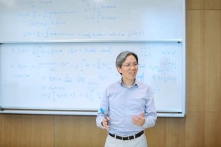 刚刚！屠呦呦当选美国科学院外籍院士